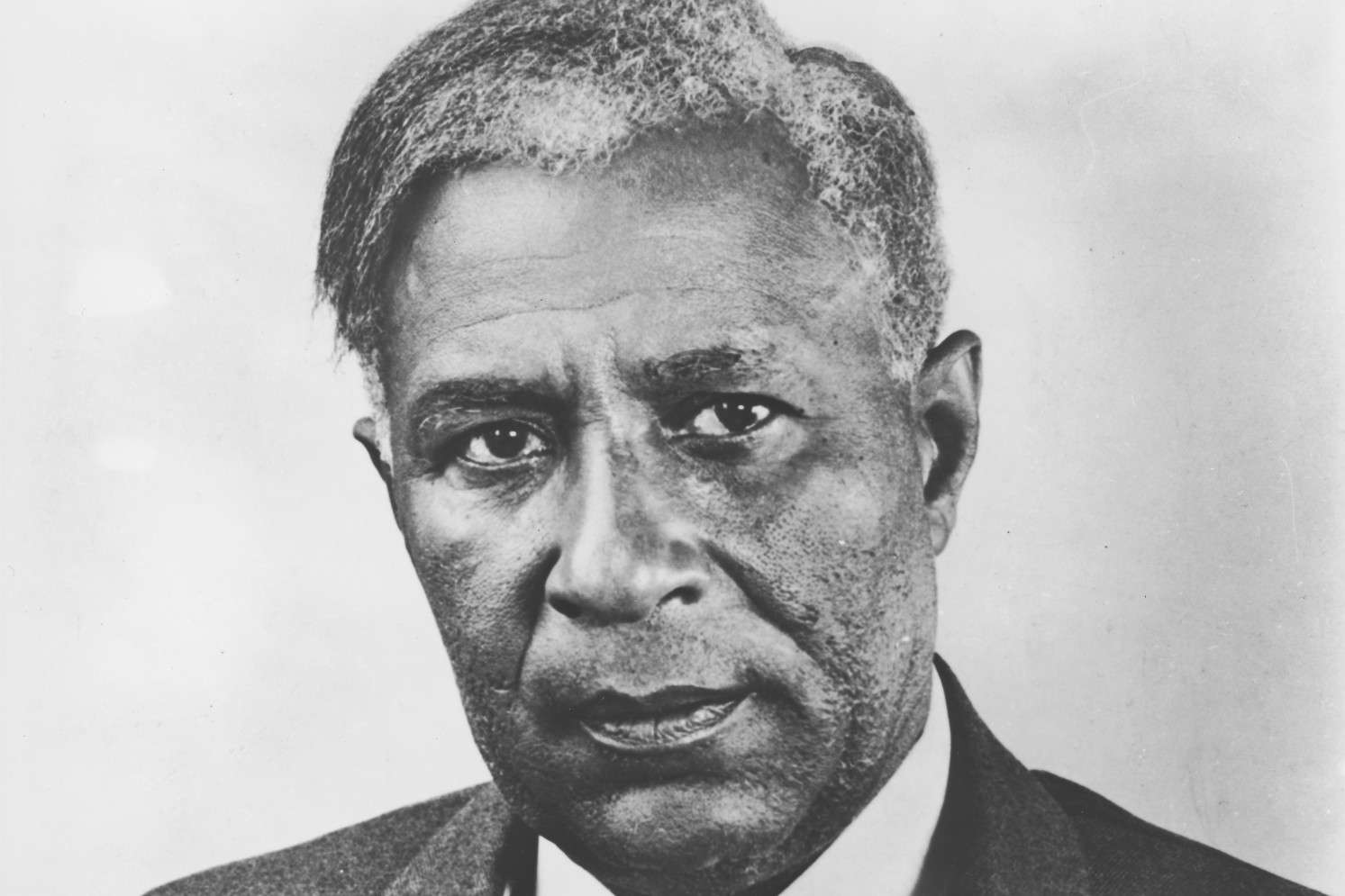 Garrett Morgan – Inventor of the Gas Mask and Traffic Light